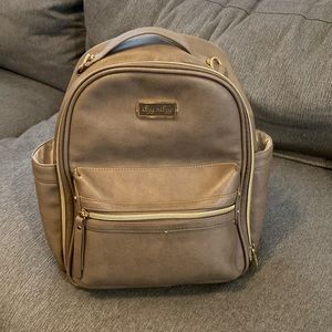 Itzy Ritzy Mini Diaper Bag in Taupe with Changing pad